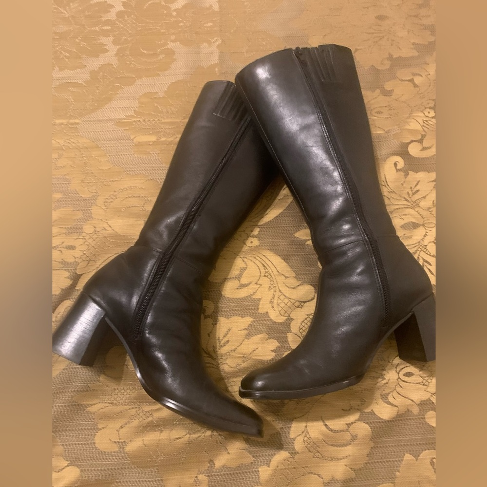 Knee high black boots